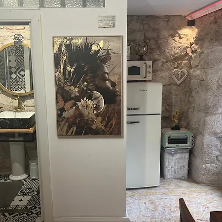 Coli Dora Self Check In Apartament Bakar